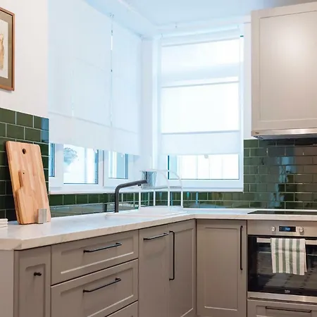 Brezoianu Spacious Flat Daire Bükreş