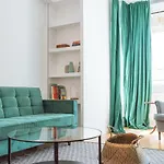 아파트 Brezoianu Spacious Flat 부쿠레슈티