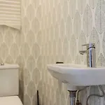 Brezoianu Spacious Flat Apartament