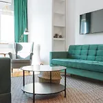 아파트 Brezoianu Spacious Flat 부쿠레슈티