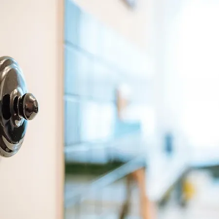 Brezoianu Spacious Flat *