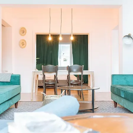 Brezoianu Spacious Flat Bucharest