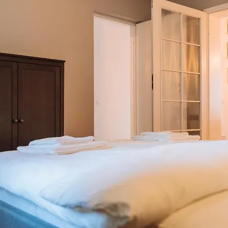 Brezoianu Spacious Flat Bucarest