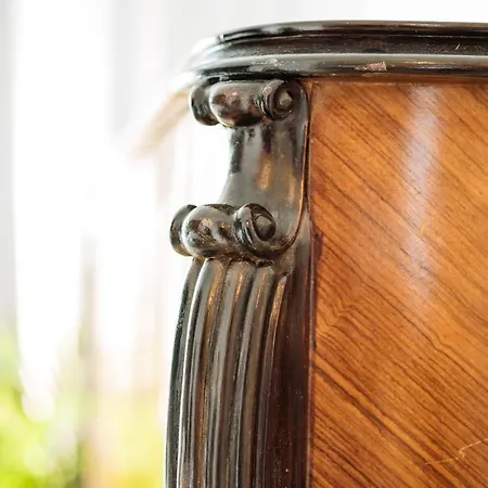 Apartment Brezoianu Spacious Flat *