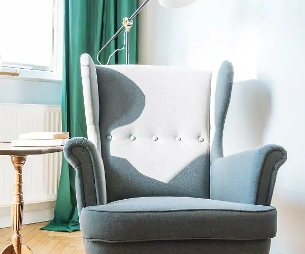 Brezoianu Spacious Flat アパート ブカレスト