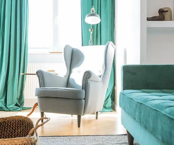 Brezoianu Spacious Flat Daire Bükreş