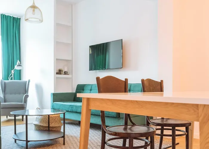 Brezoianu Spacious Flat Apartament Bucureşti