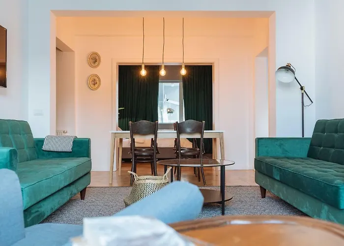 Apartman Brezoianu Spacious Flat Bukarest