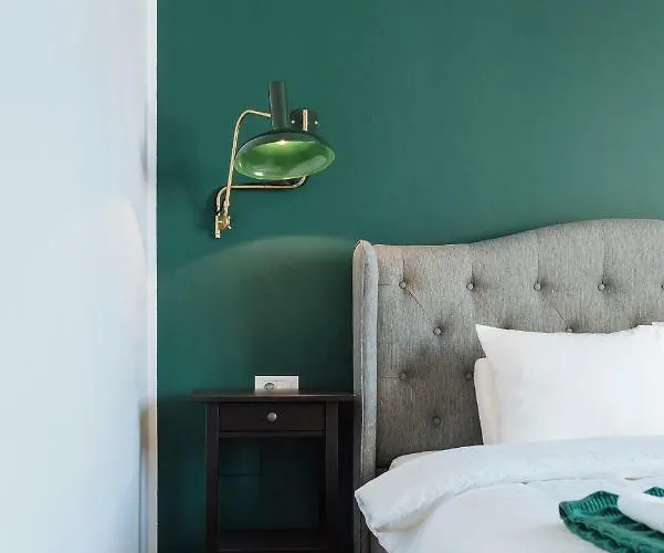 Brezoianu Spacious Flat アパート *