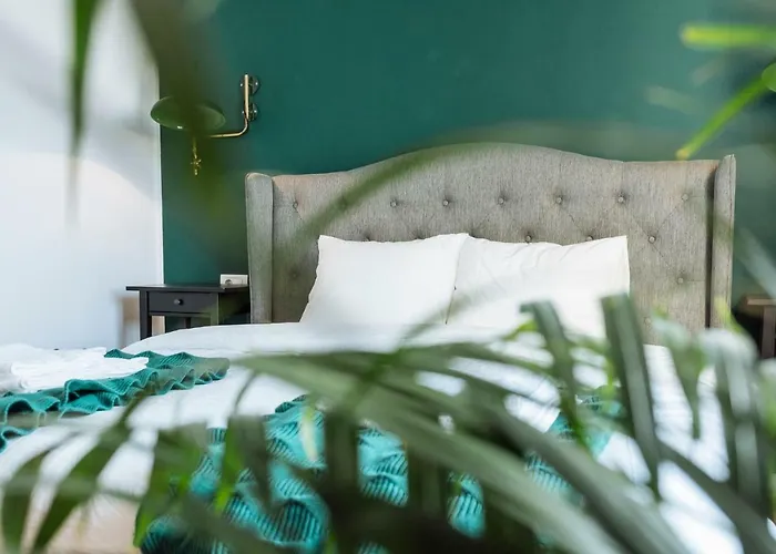 Brezoianu Spacious Flat