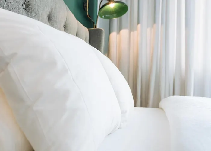 Brezoianu Spacious Flat Apartament Bucureşti