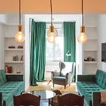Brezoianu Spacious Flat 公寓
