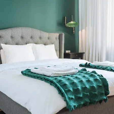 Apartmán Brezoianu Spacious Flat *